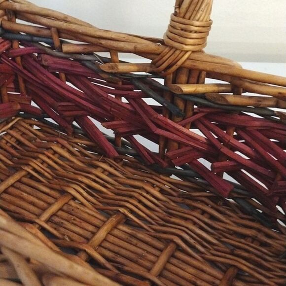 Vintage Brown Red Large Rustic Rectangle Harvest Woven Wicker Basket - Picture 9 of 15